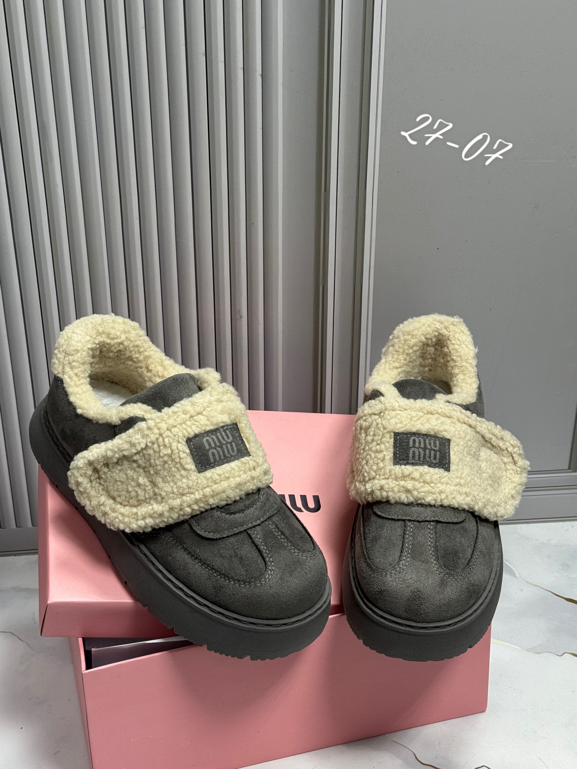 ,угги женские, женская,женская зимняя ,зимняя