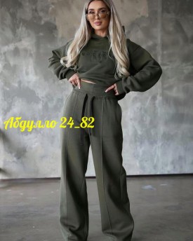 Костюм