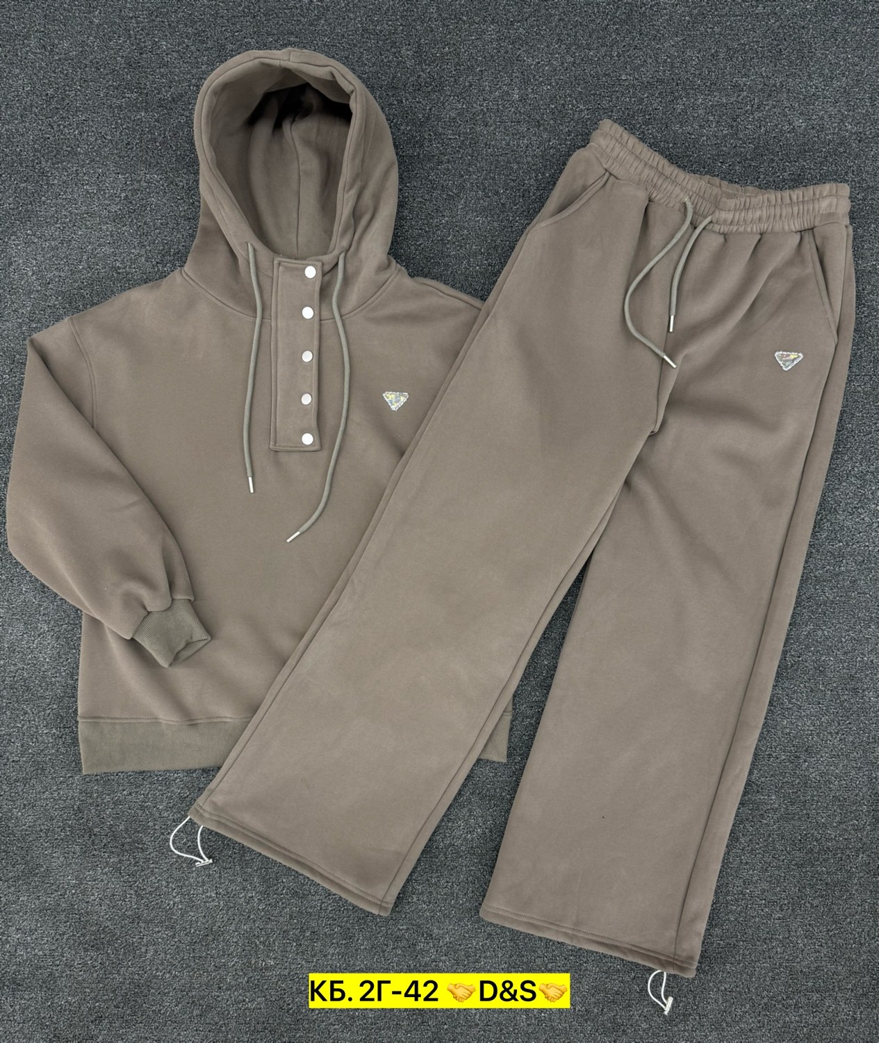 костюм на флисе,спортивные костюм,костюмы комплекты,спортивные костюмы на флисе,спорт костюм