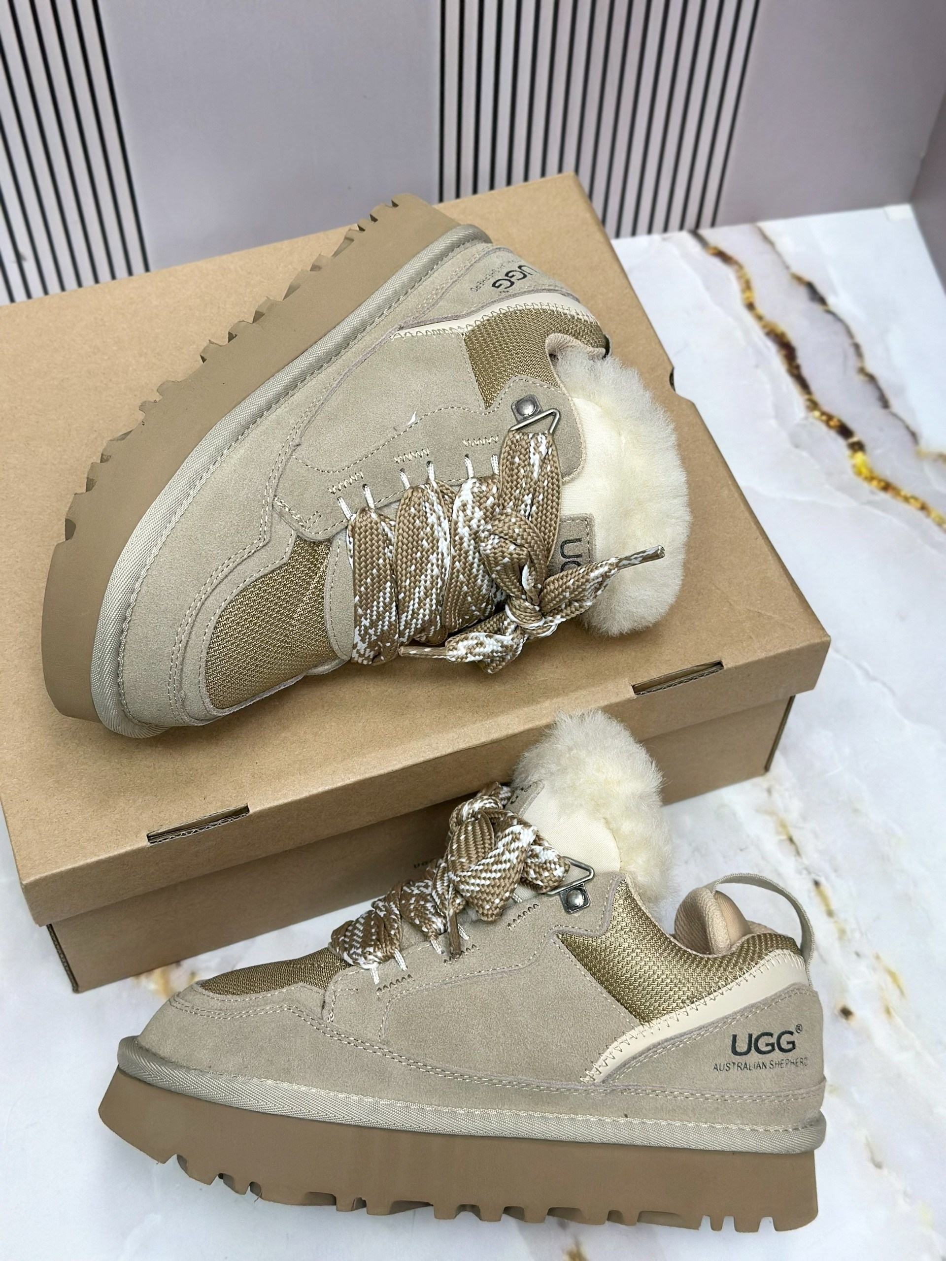 ,черные кроссовки,кроссовки ugg,кроссовки зимние женские,замшевые кроссовки