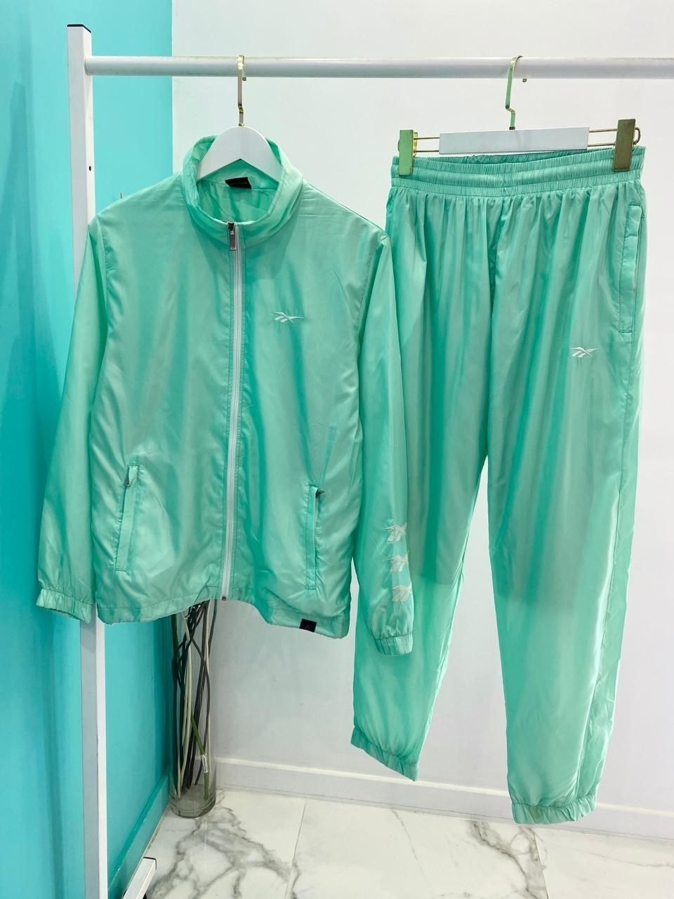 спортивный костюм плащевка,спортивные костюм,комплект спортивного костюма,спортивный костюм спортивные костюмы,спортивные костюмы для мужчин