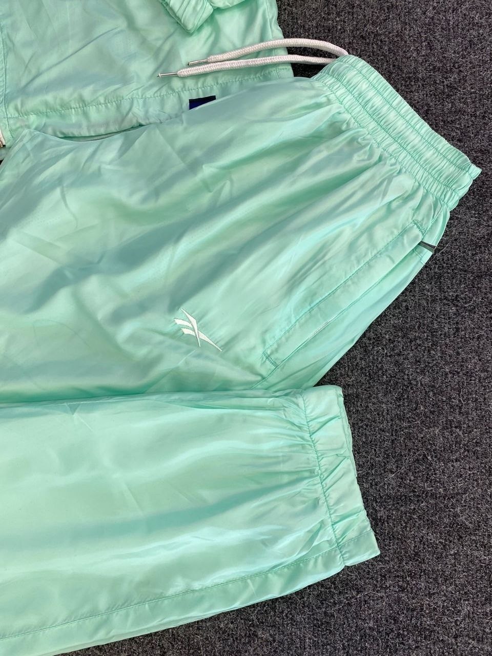 спортивный костюм плащевка,спортивные костюм,комплект спортивного костюма,спортивный костюм спортивные костюмы,спортивные костюмы для мужчин