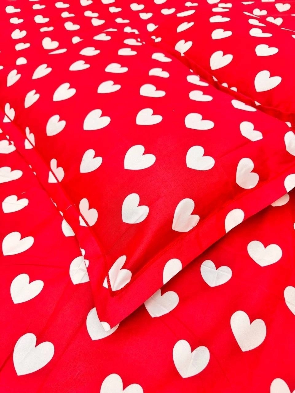 комплект постельного белья,постельного белья,комплект постельного белье евро,постельное белье с сердечками,красное постельное белье
