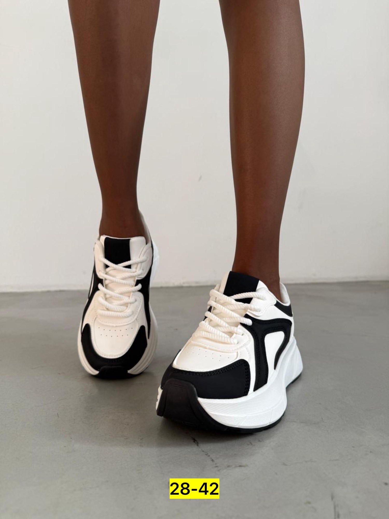 кроссовки женскиe,кроссовки,модные кроссовки,универсальные кроссовки,кроссовки для женщин