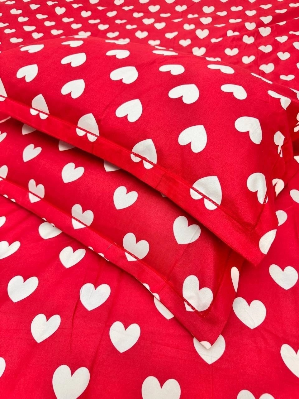 комплект постельного белья,постельного белья,комплект постельного белье евро,постельное белье с сердечками,красное постельное белье