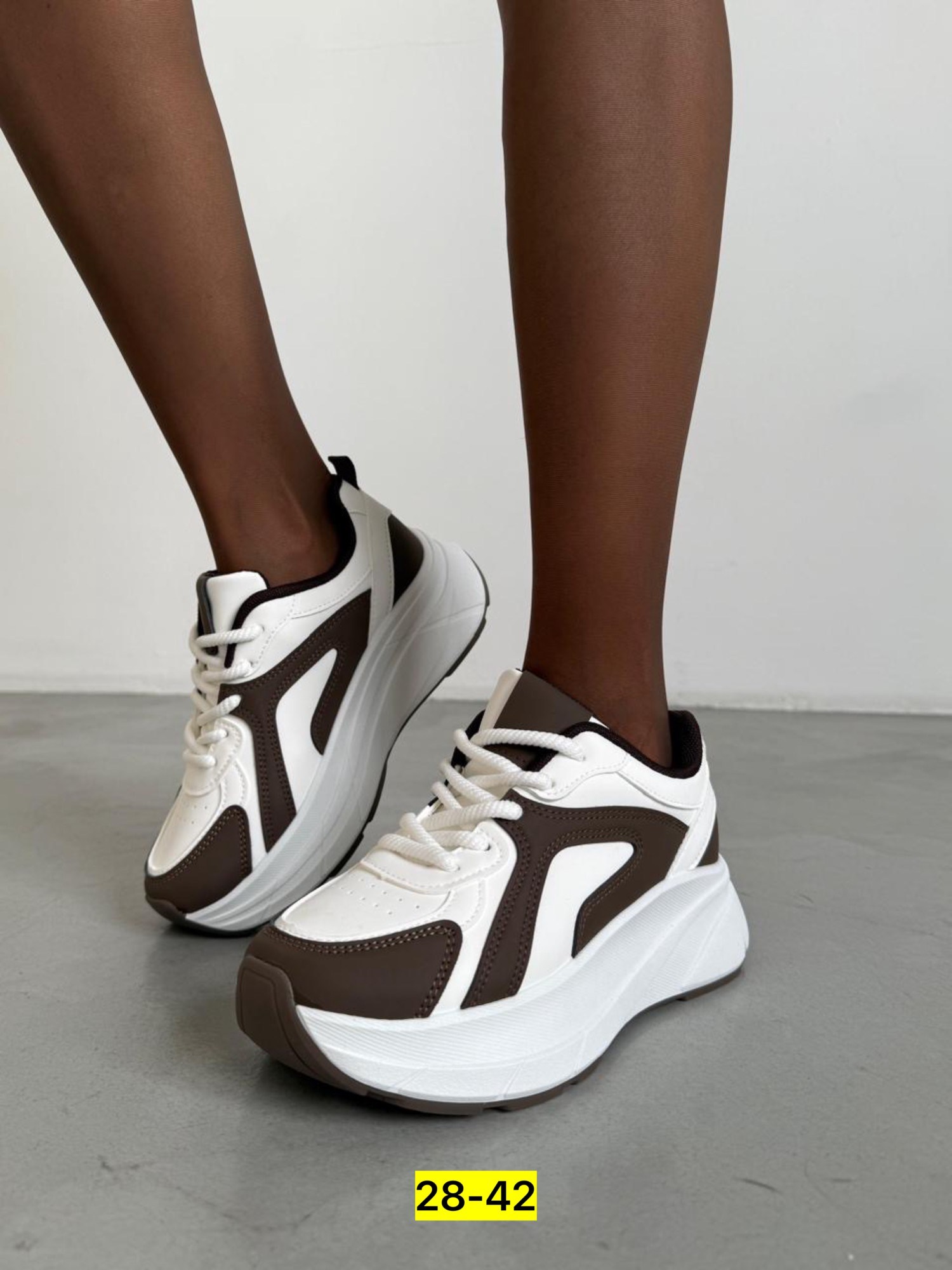 кроссовки женскиe,кроссовки,модные кроссовки,универсальные кроссовки,кроссовки для женщин