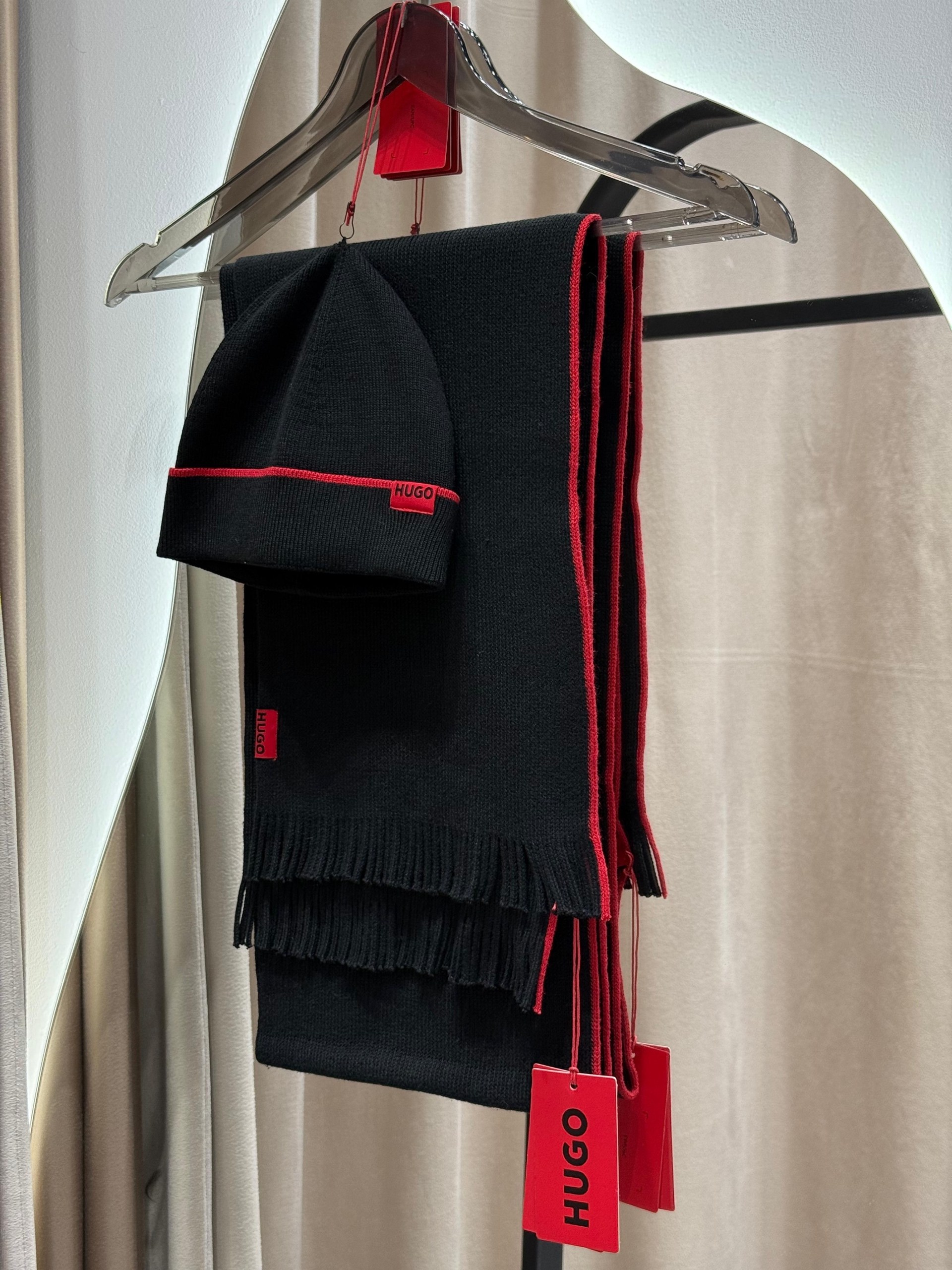 шапка мужская hugo boss,шапки hugo boss,мужские шарфы,брендовые шапки,шарф шарфы