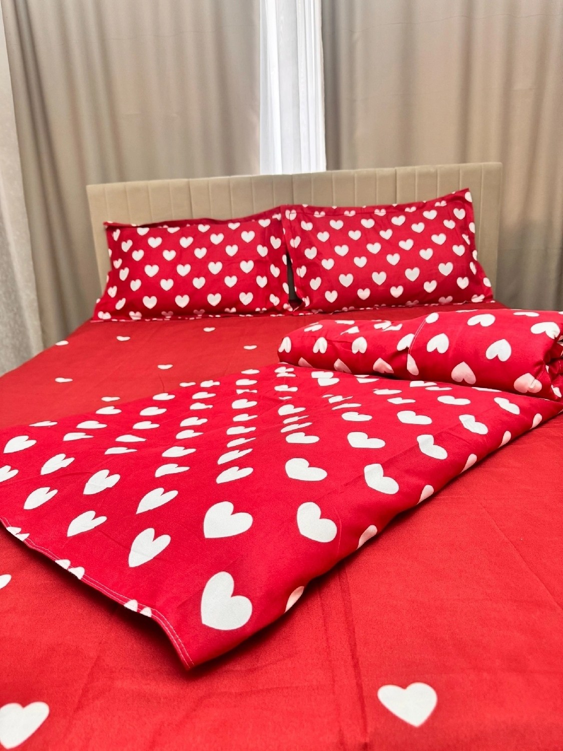 комплект постельного белья,постельного белья,комплект постельного белье евро,постельное белье с сердечками,красное постельное белье