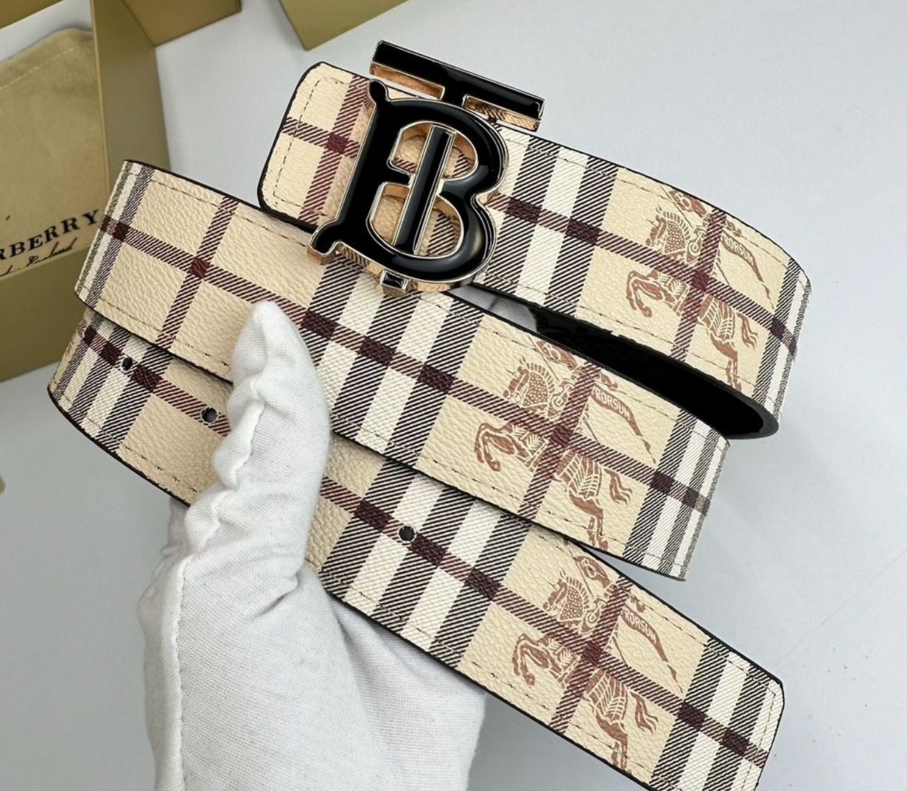 burberry ремень,ремень burberry двусторонний,ремень burberry мужской,burberry ремень с монограммой,itparpel9bol burberry ремень