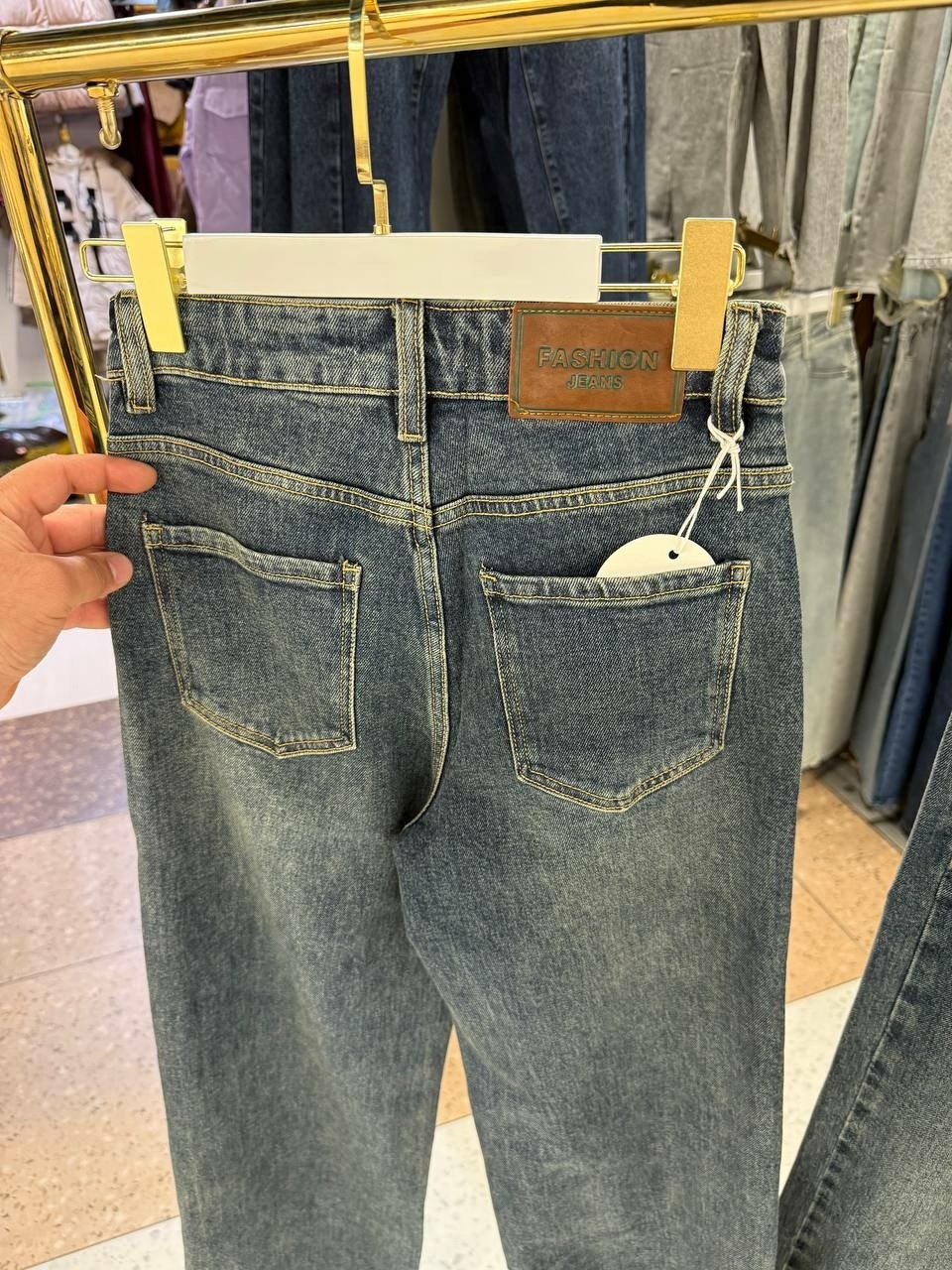 джинсы стильные,женские джинсы,одежда джинсы,джинсы chanel,джинсы джинсы