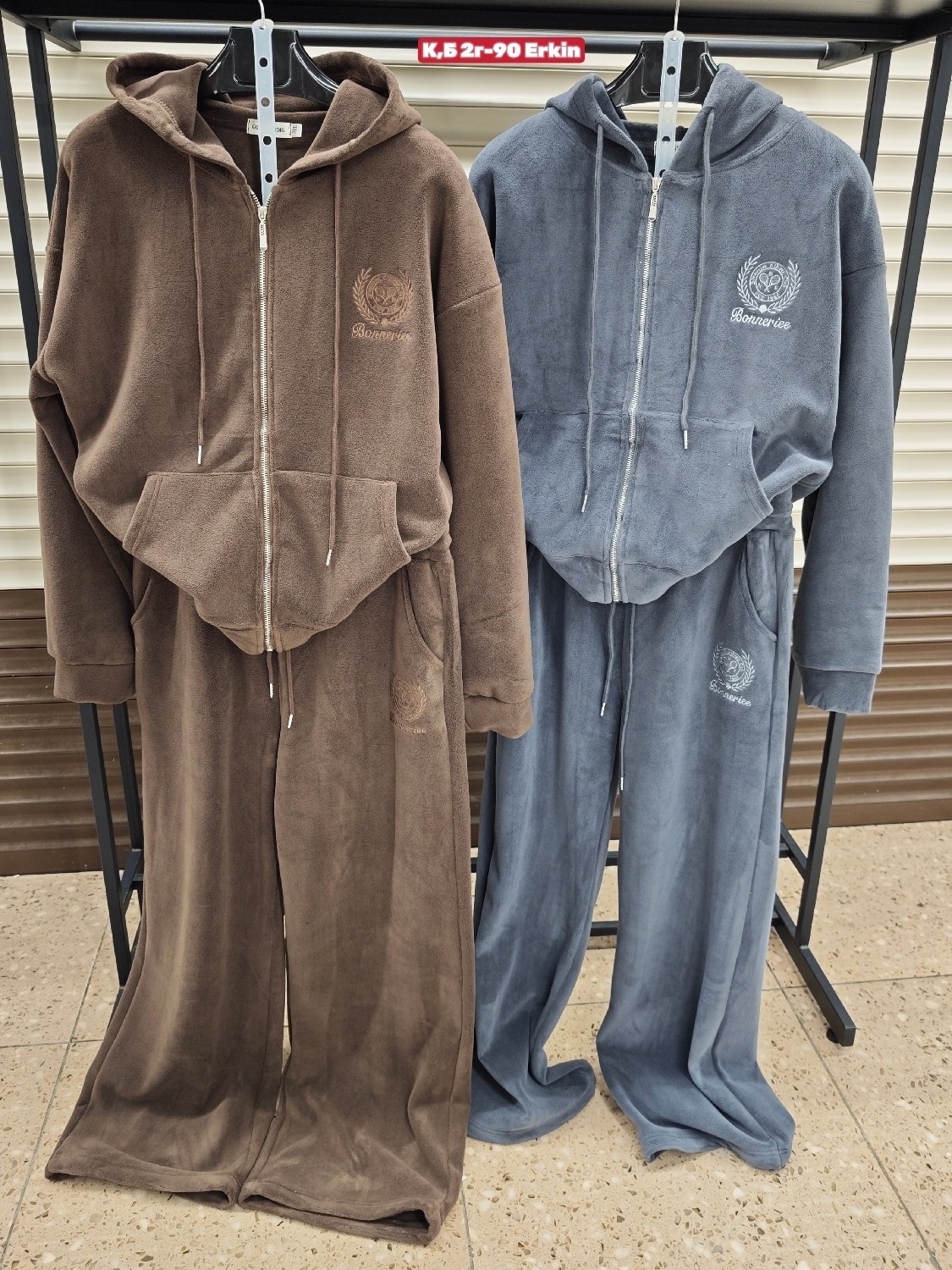 джуси кутюр костюмы велюр,костюм велюровый,костюмы комплекты,флисовые костюмы,спортивные костюмы женские