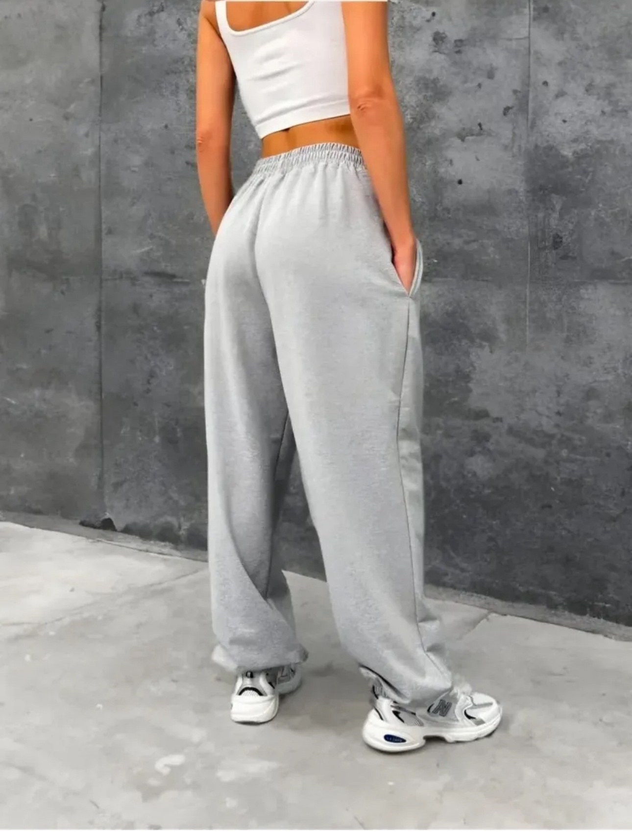 женские спортивные штаны,широкие спортивные штаны,широкие спортивные штаны женские,широкие брюки спортивные,спортивные брюки женские