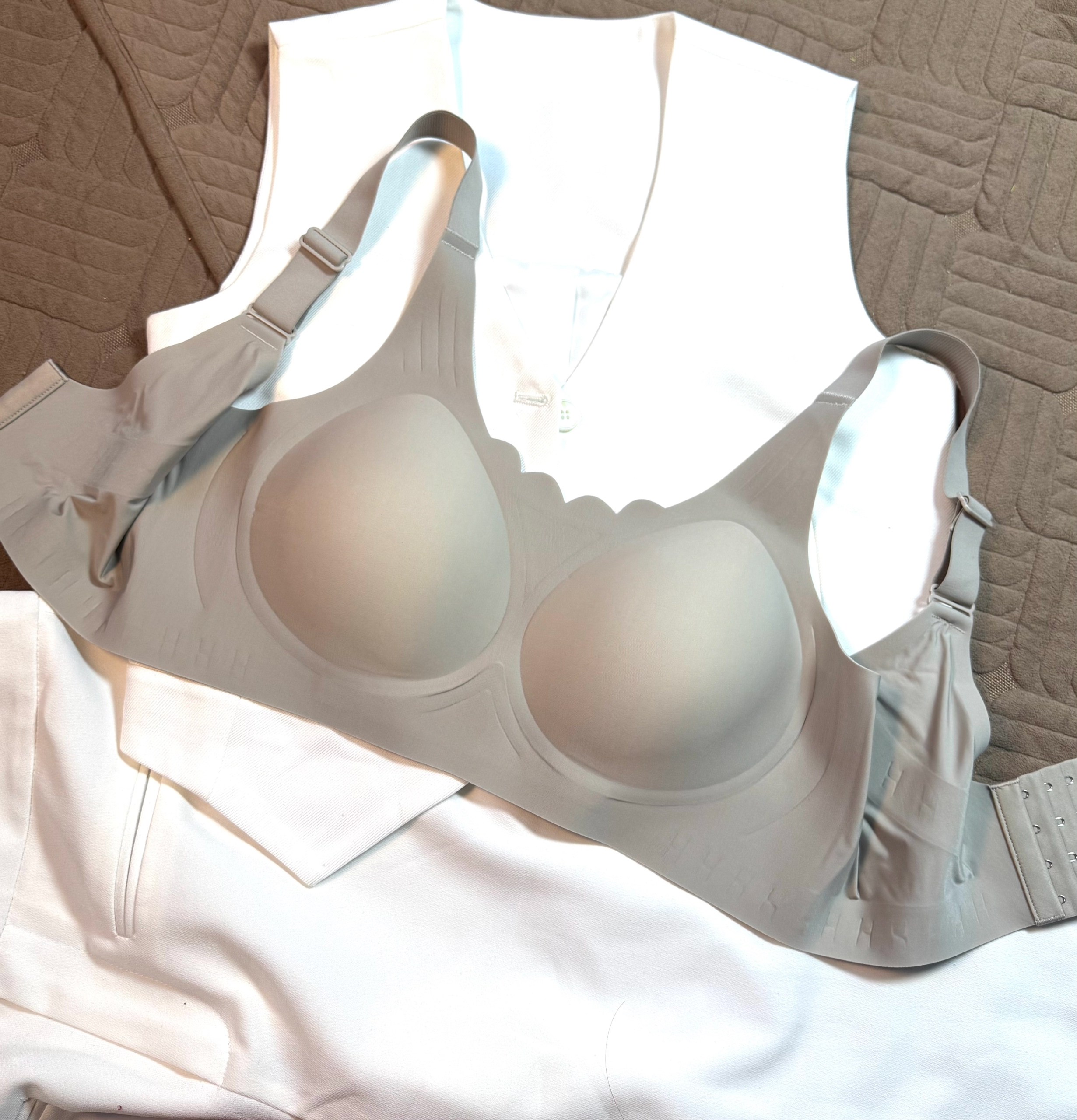 бесшовные бюстгальтеры,женский нижнее белье,бесшовный спортивный бюстгальтер,спортивные бюстгальтеры,бюстгальтеры