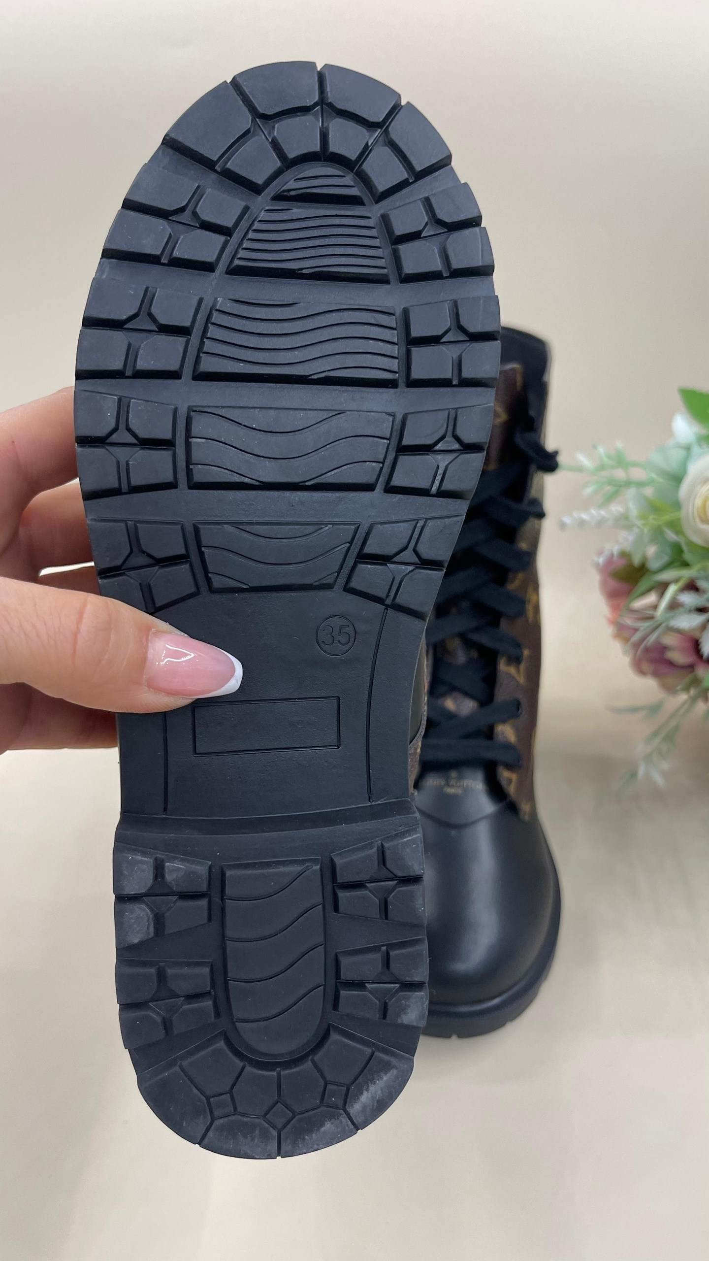 ,ботинки louis vuitton,ботинки луи виттон,стильные ботинки,демисезонная