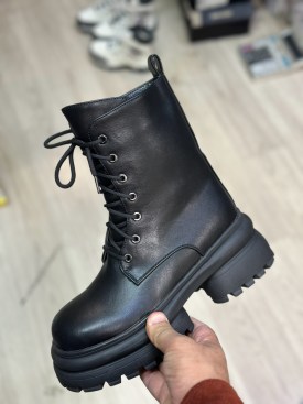 Ботинки