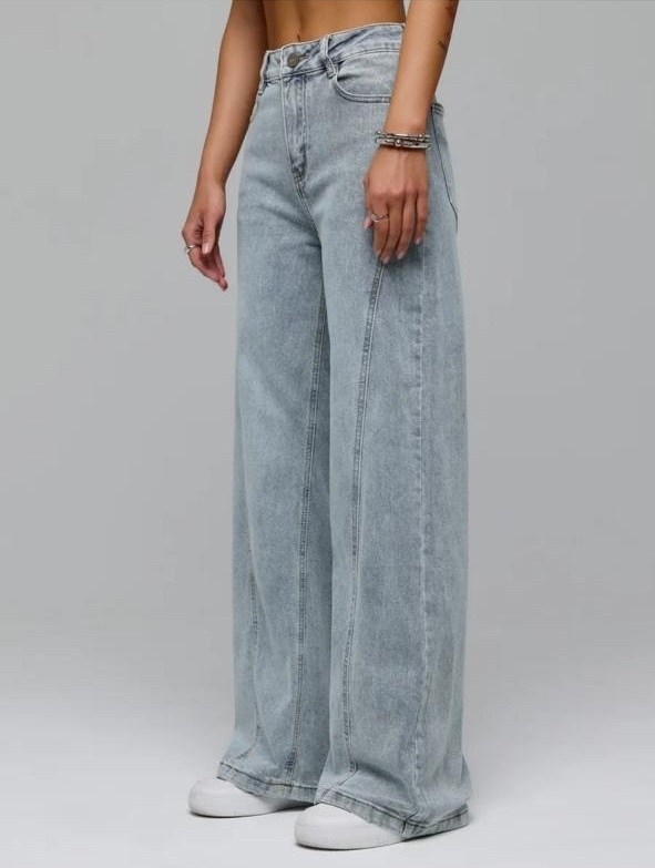 широкие джинсы,джинсы женские широкие,модные джинсы,женские джинсы,стильные джинсы