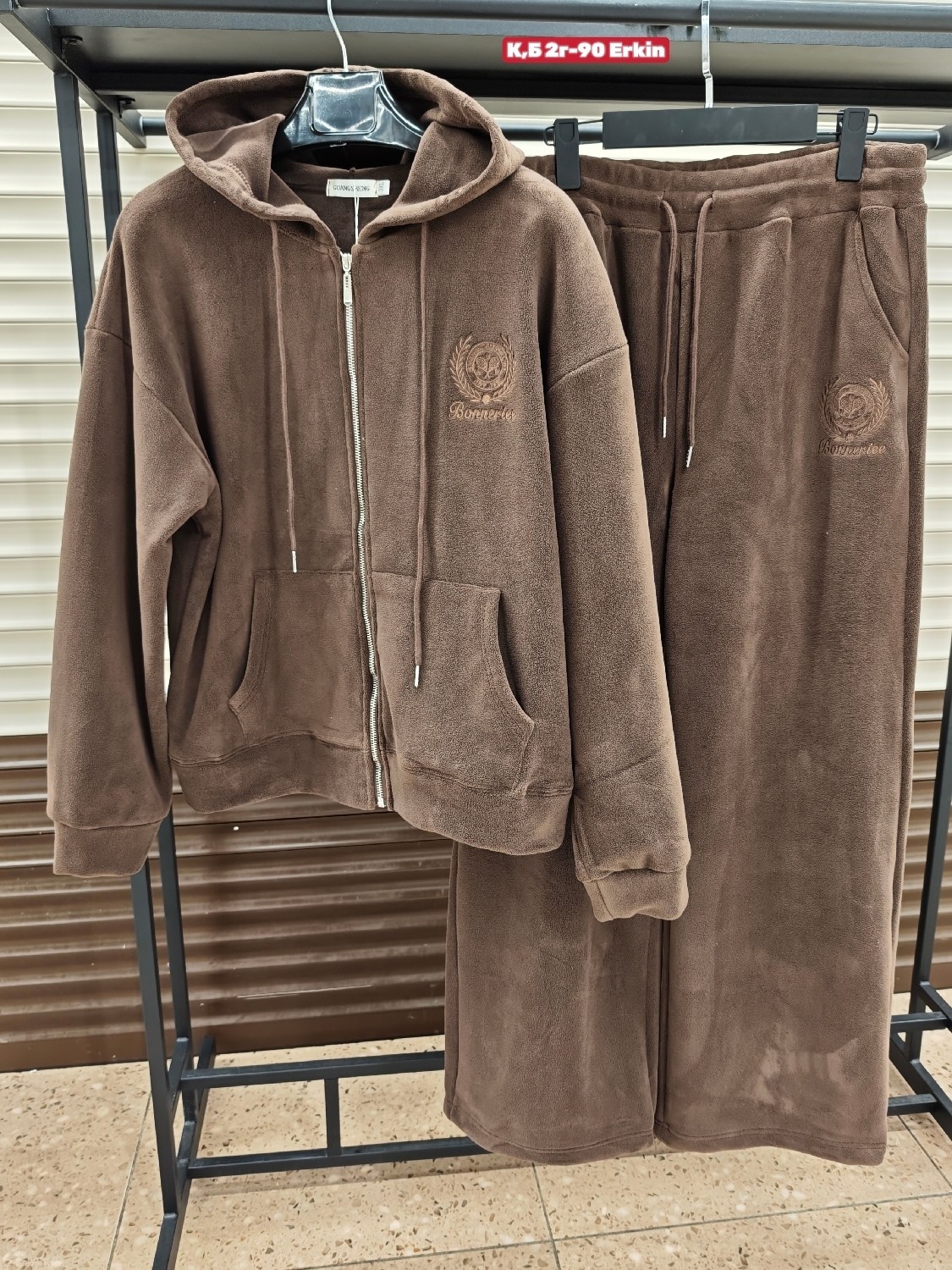 джуси кутюр костюмы велюр,костюм велюровый,костюмы комплекты,флисовые костюмы,спортивные костюмы женские