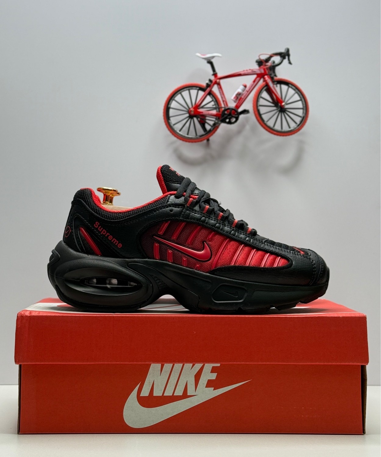 кроссовки nike supreme x air max tailwind 4,кроссовки nike supreme,кроссовки,кроссовки nike,кроссовки nike air max