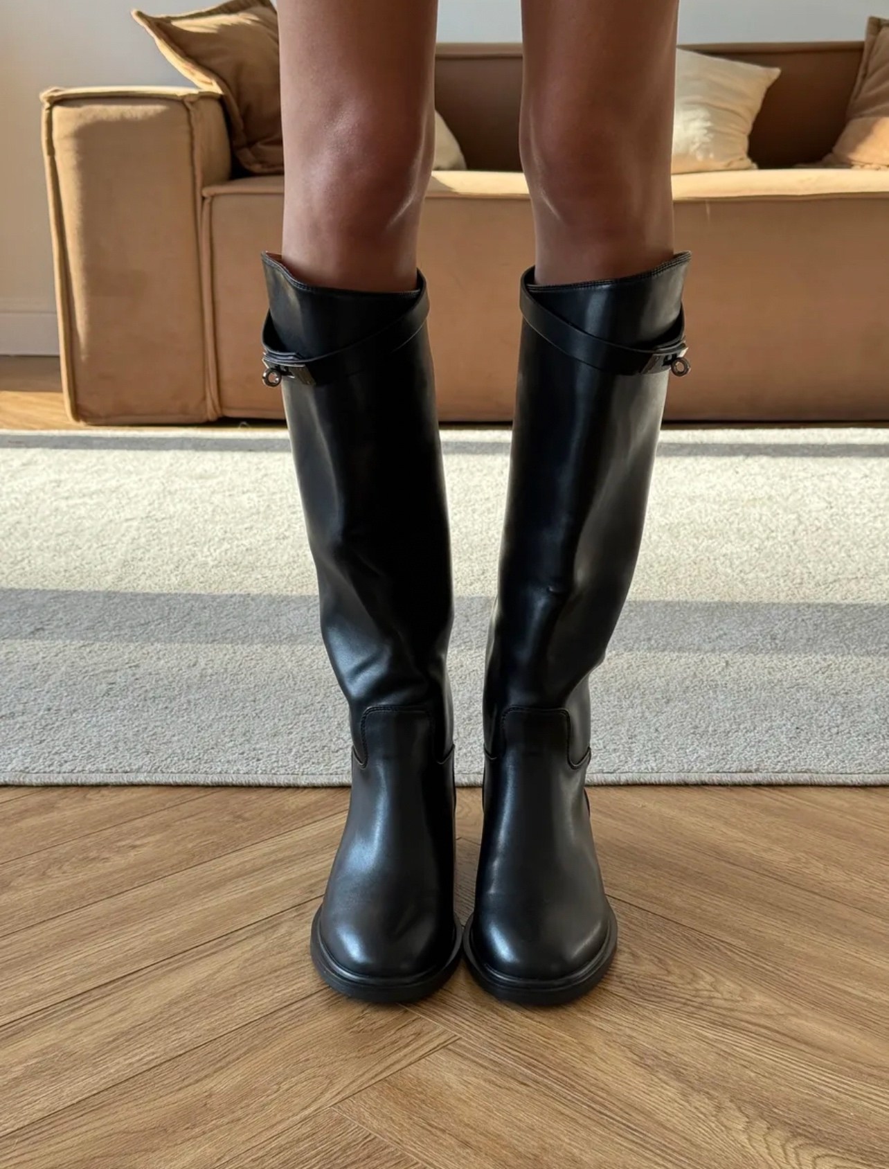 женские сапоги,сапоги высокие,сапоги трубы,стильные сапоги,сапоги демисезонные