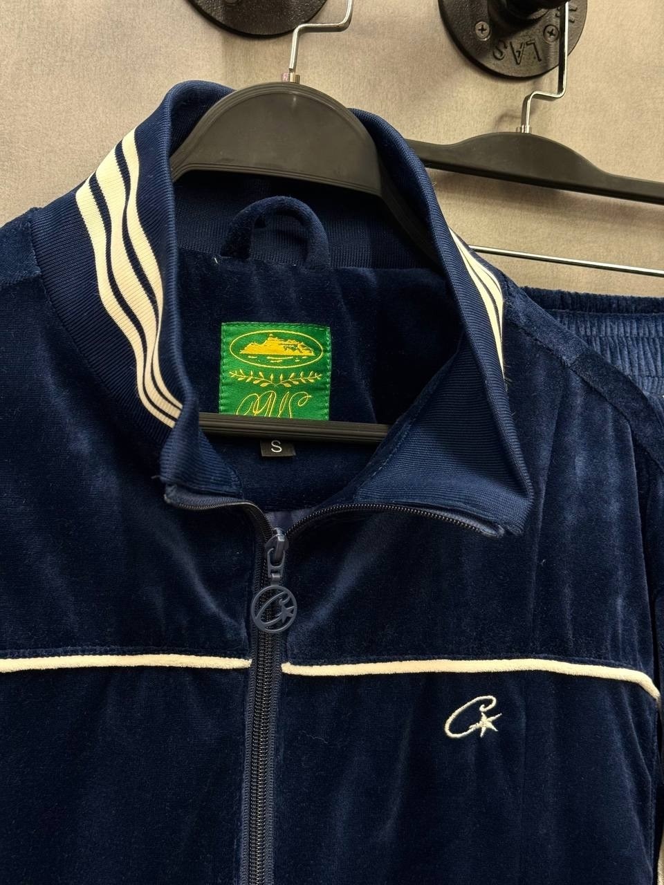 спортивные костюмы для мужчин,мужские спортивные костюмы,спортивные костюм,костюм для бега,велюровый спортивная костюм