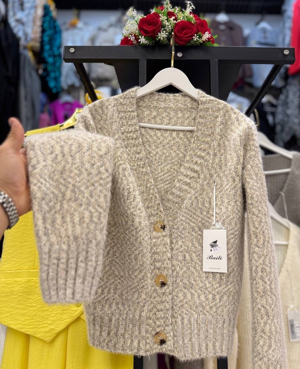 кардиган,кардиган женский вязаный,кофта кардиган,молочный кардиган,кардиган вязаное