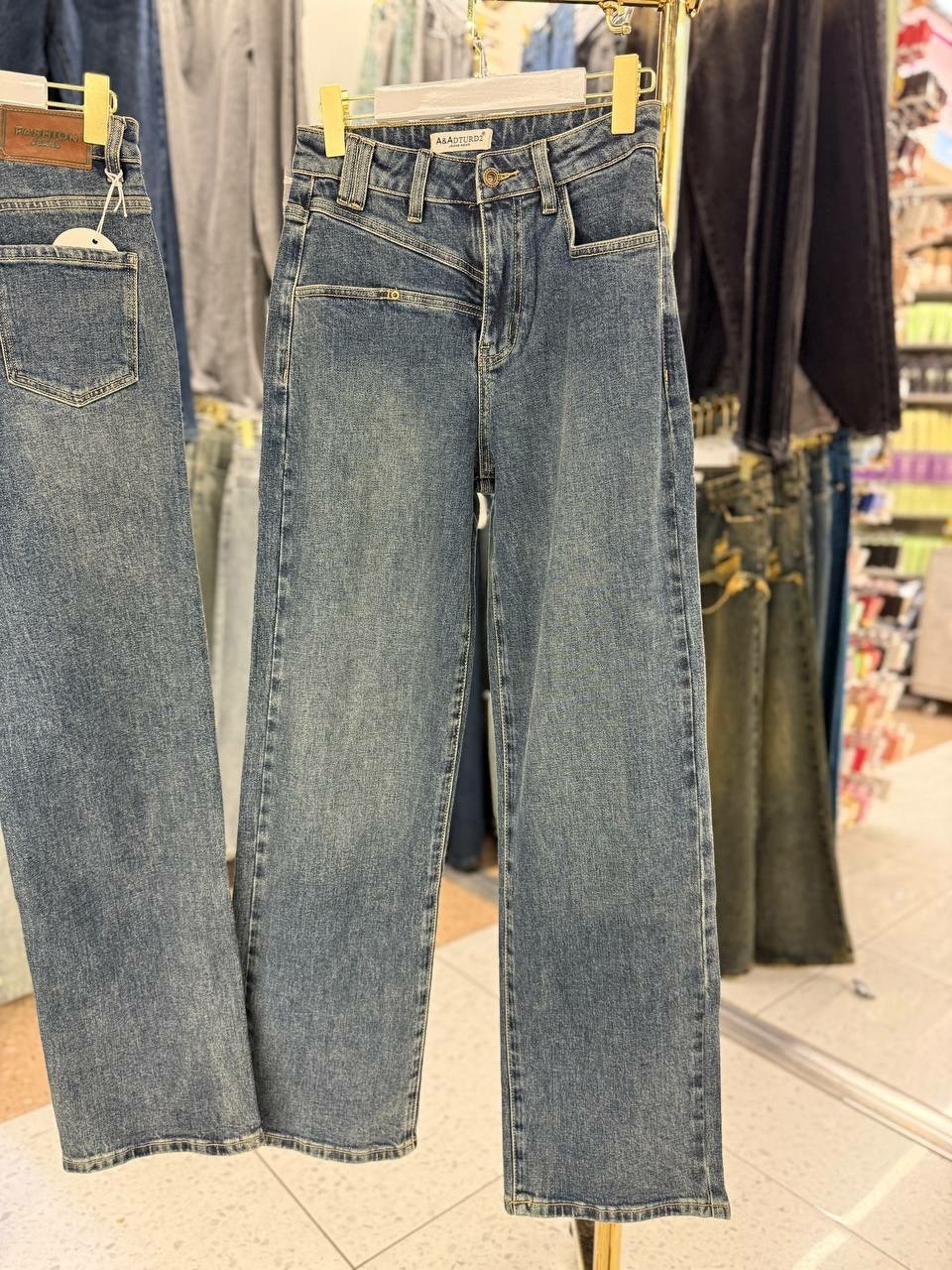 джинсы стильные,женские джинсы,одежда джинсы,джинсы chanel,джинсы джинсы