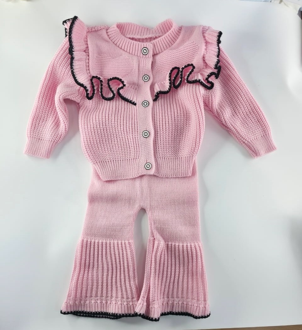 вязаный костюм для девочки,вязаные костюмчики для девочек,детский вязаный костюм,вязаный костюмчик,вязаные костюмы