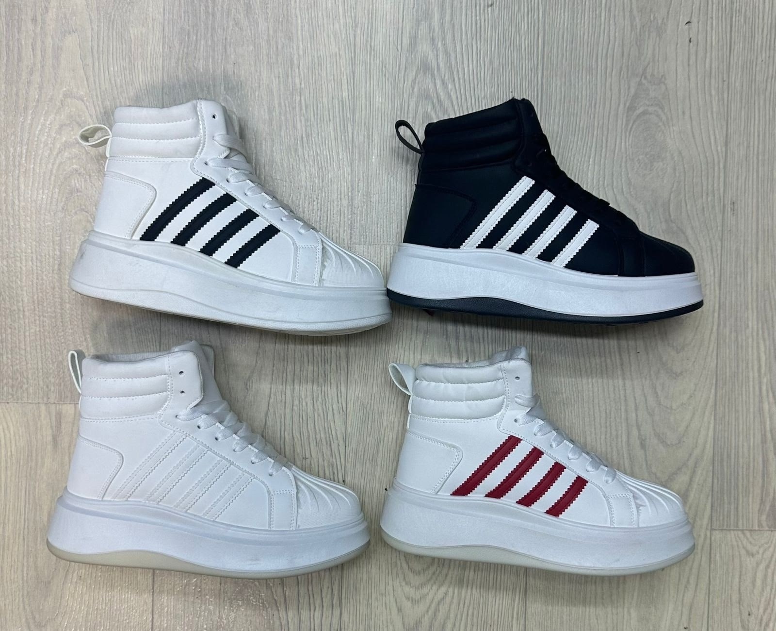 кроссовки adidas,,адидас кроссовки высокие,зимние кроссовки adidas,женские кроссовки adidas