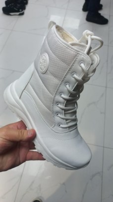 Ботинки