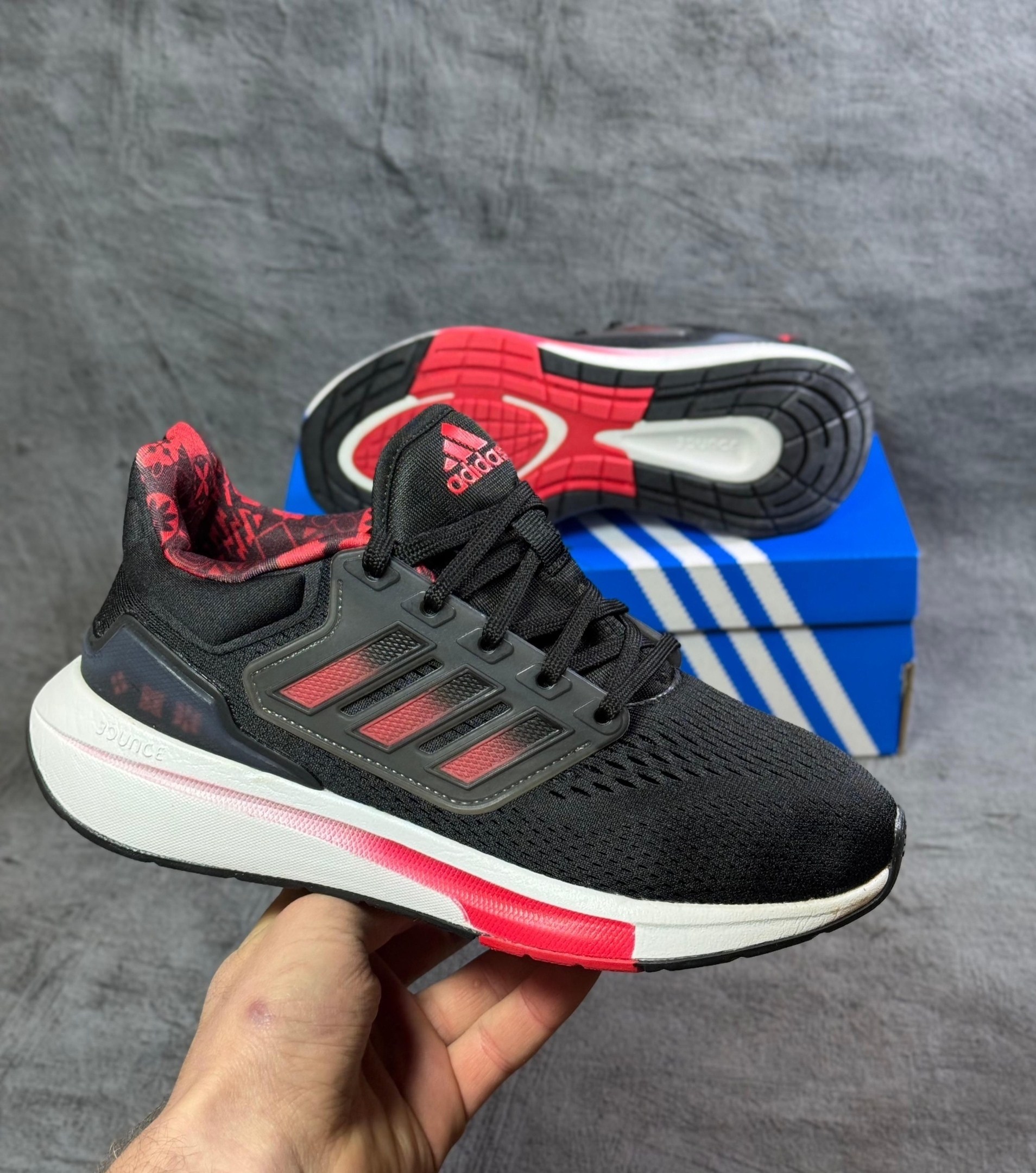 кроссовки adidas,кроссовки мужские adidas,adidas кроссовки adidas,кроссовки adidas eq 21 run,adidas ultra boost