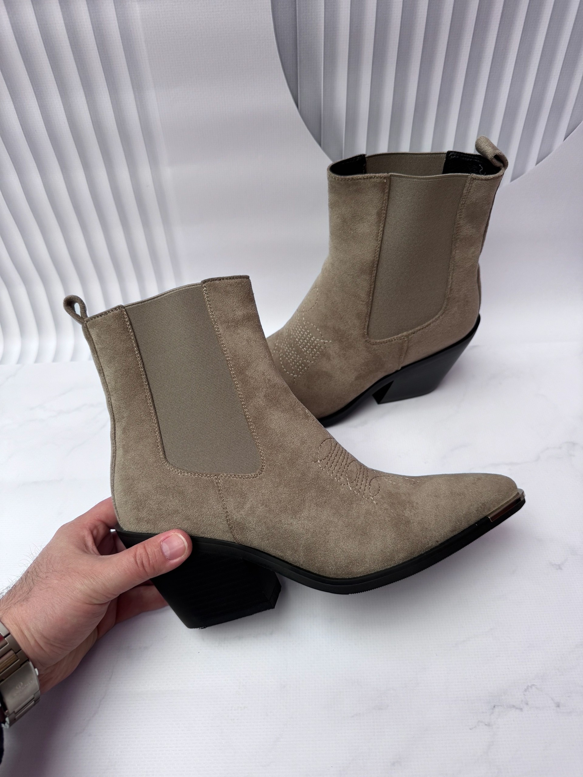 ,замшевые ботильоны,ботильоны женские,полусапоги,ботильоны модные