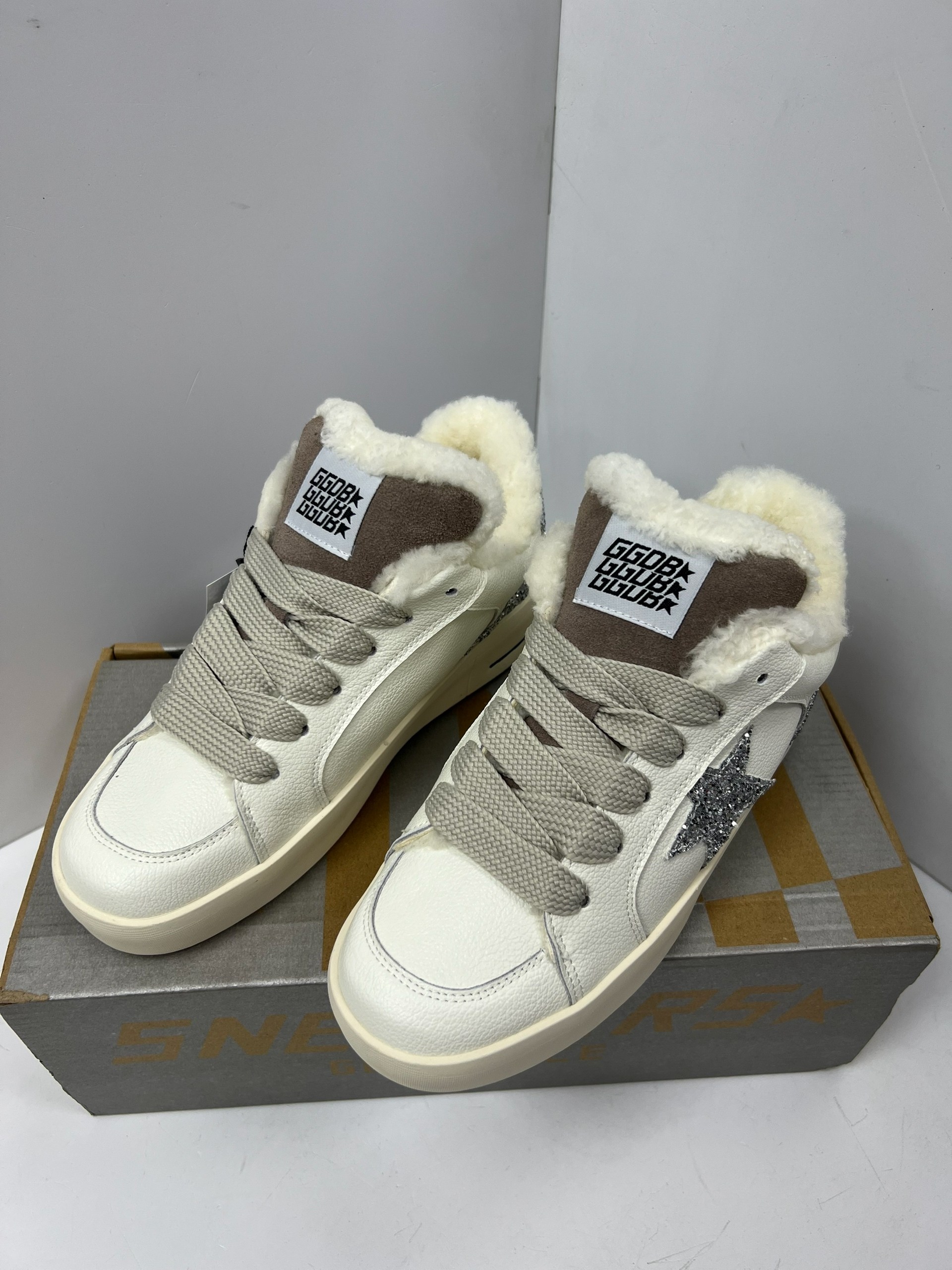 ,golden goose кроссовки,кеды golden goose,кеды женские зимние, женская