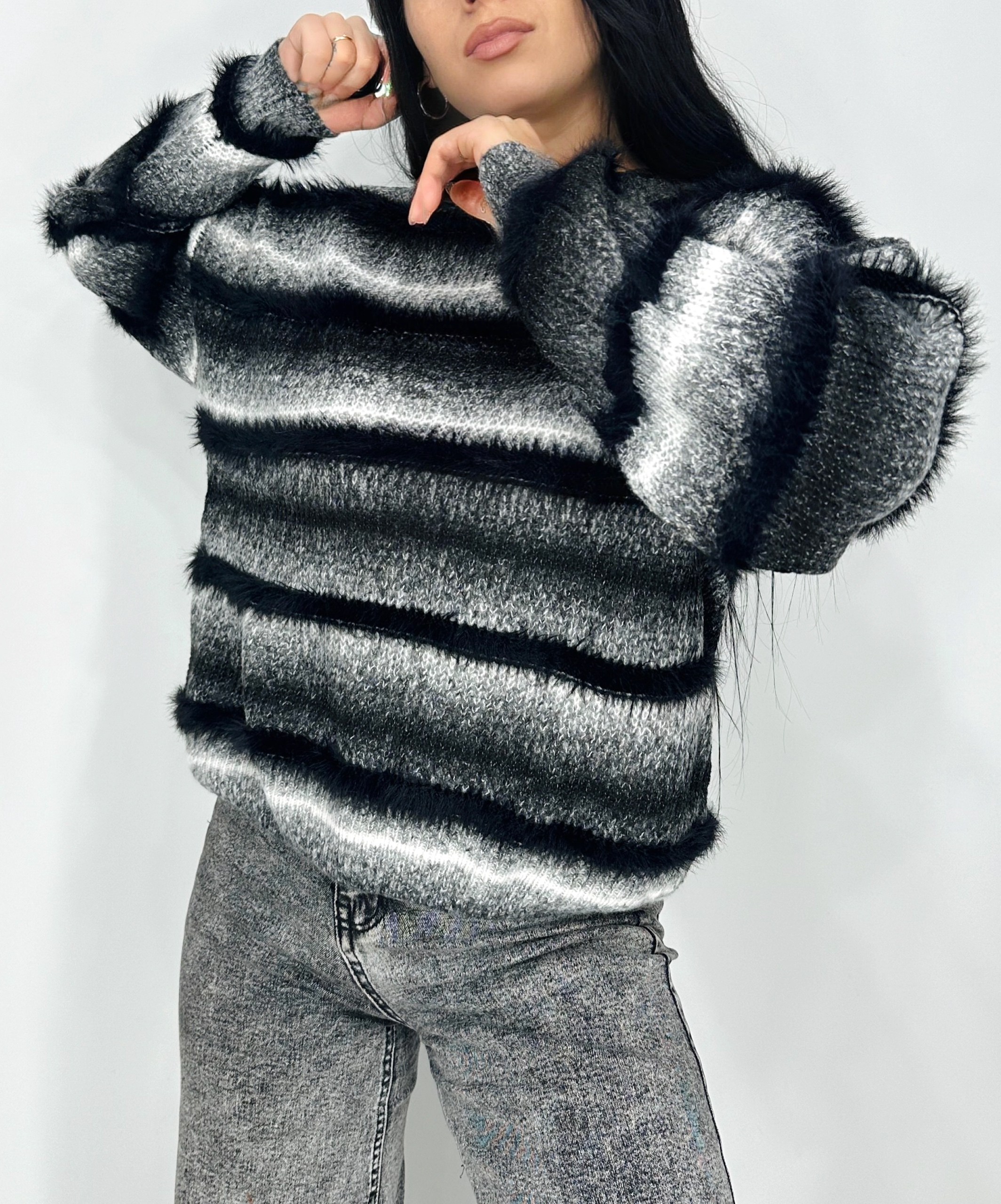 свитер,кофта свитер,свитера женские,свитера вязаные,свитер модный