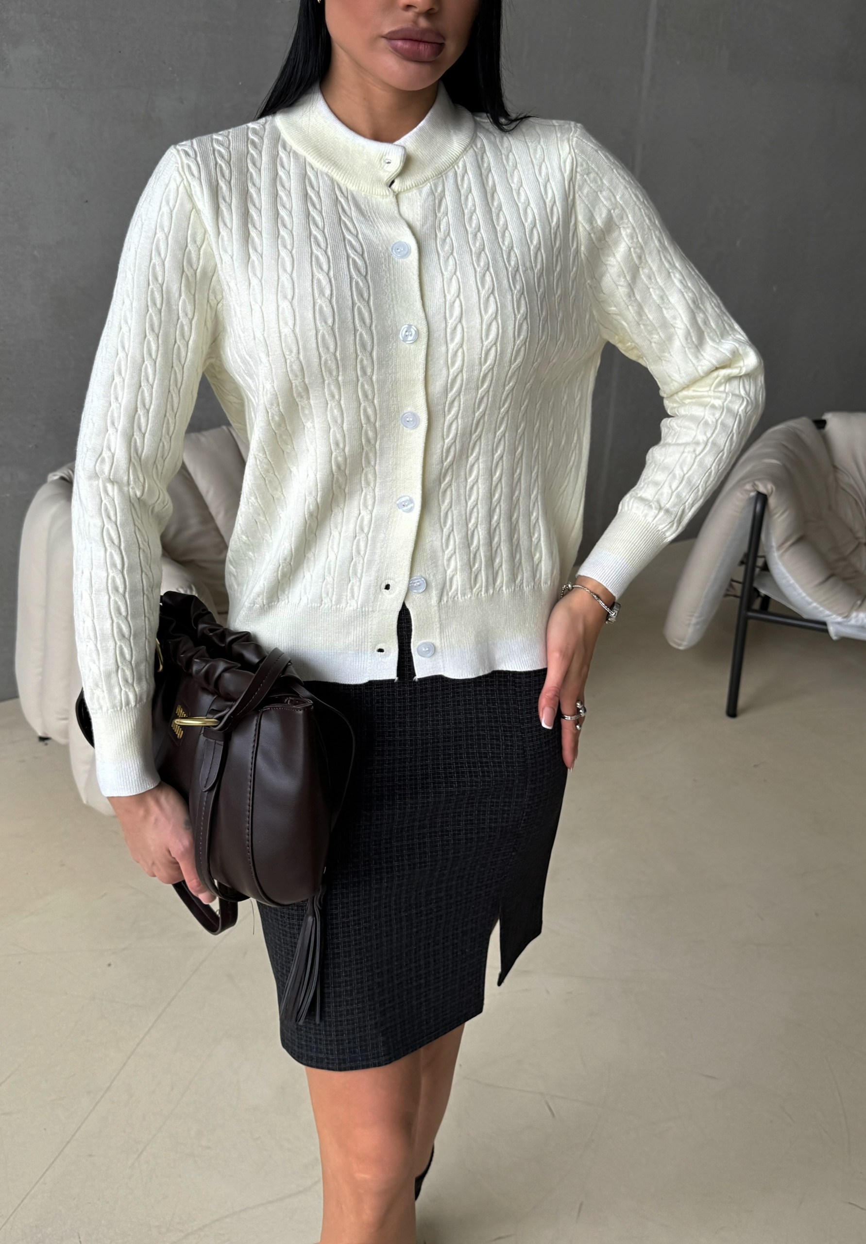 кардиган молочный,кардиган на пуговицах,кардиган вязаное,кардиган,трикотажный кардиган на пуговицах