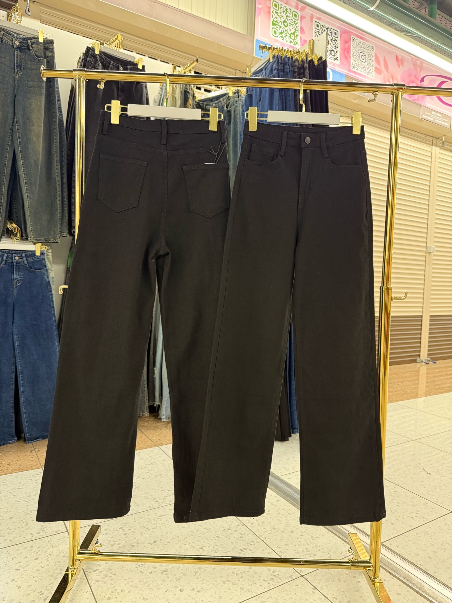 джинсы широкие стильные,широкие брюки женские,женские джинсы широкие,джинсы широкие с высокой посадкой,джинсы черные широкие