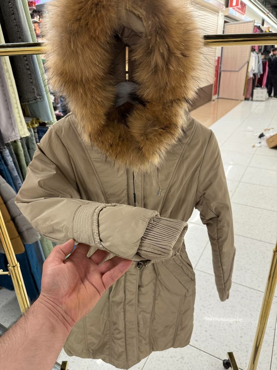 женский пуховик зимний,пуховик женский,пуховики с мехом,пуховик,куртка зимняя женская