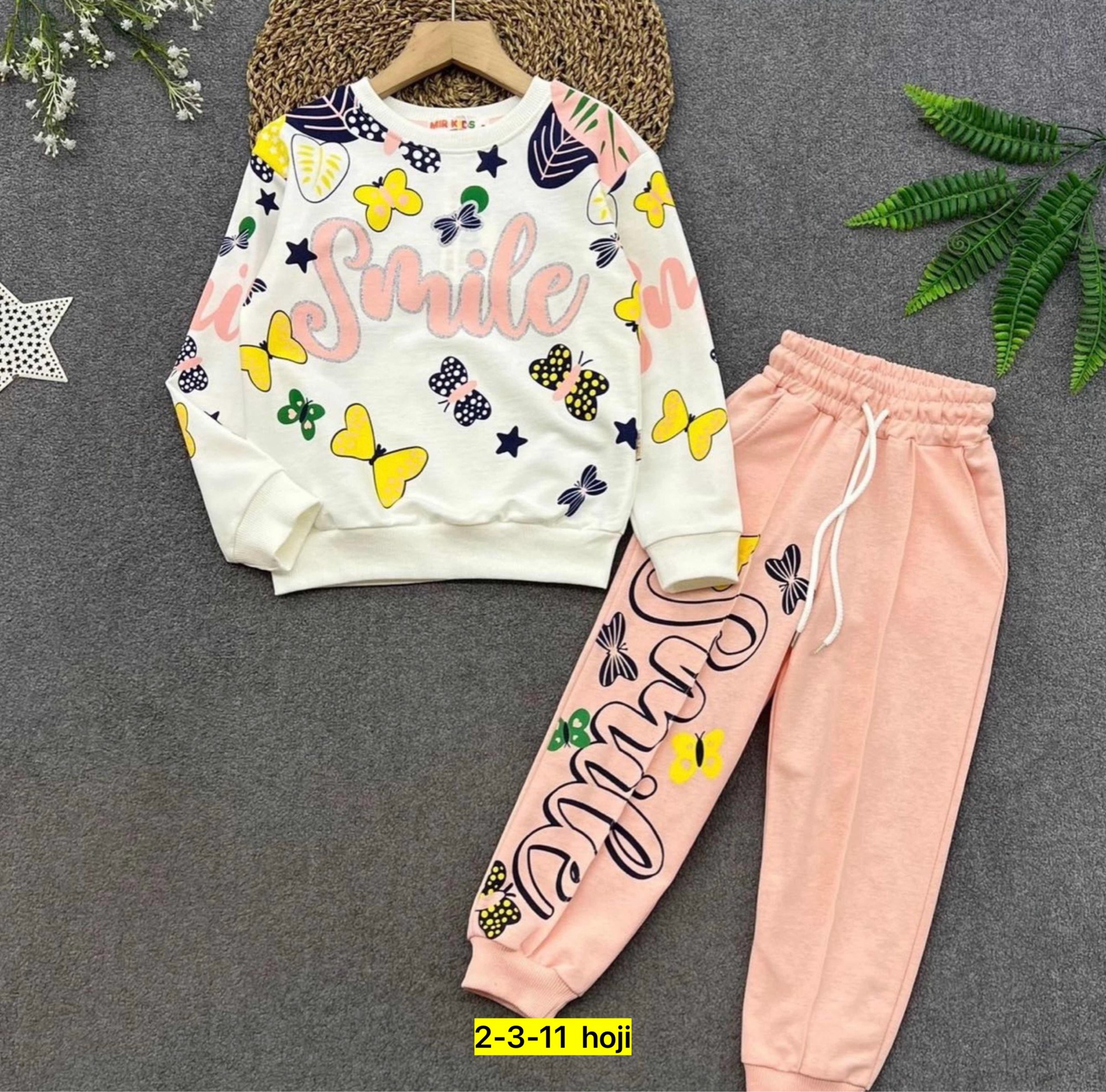 костюмы спортивные для девочки,детский костюм,детские спортивные костюмы,костюмы для девочек,костюмы детские