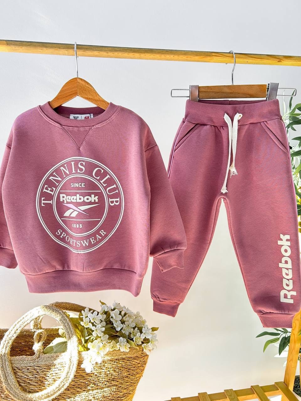 костюмы спортивные для девочки,комплект одежды девочке,комплекты одежды,детский костюм на флисе,детские спортивные костюмы