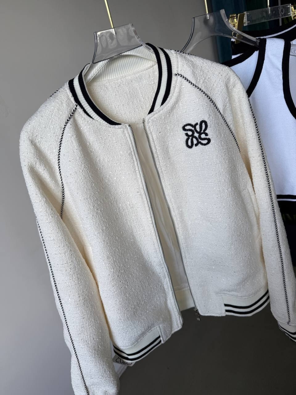 куртка бомбер,женский бомбер,костюм chanel,спортивные костюмы,спортивный костюм шанель