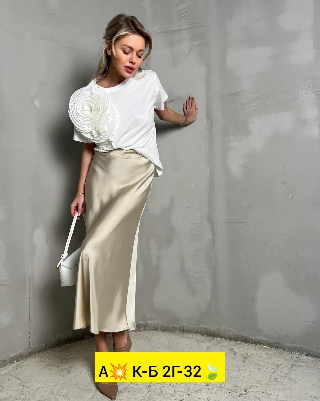 элегантная женская футболка,женские футболки,футболка с цветами,футболка с бантом нарядная