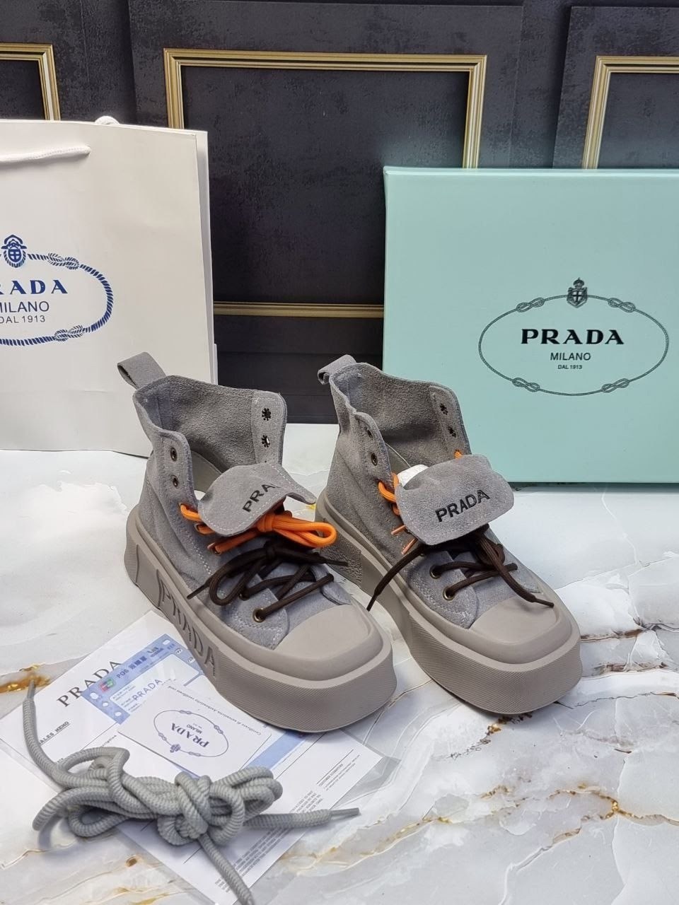 ,кеды prada,стильная ,модная ,кроссовки женскиe