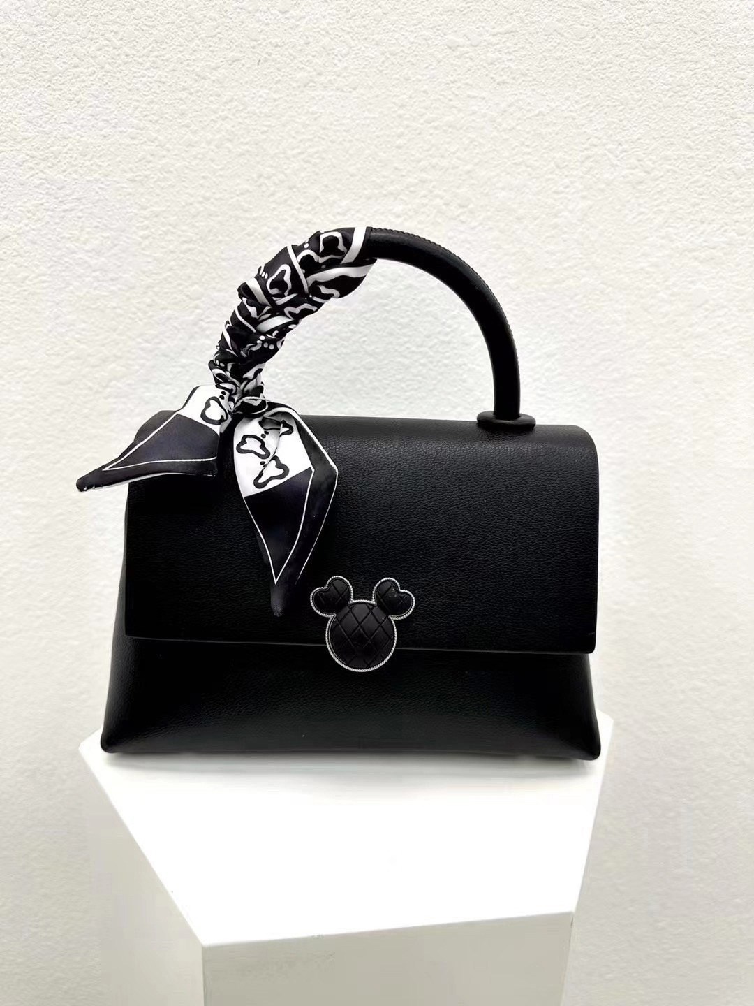 сумка серая,женский сумка,сумка,сумочка модная,модная сумка