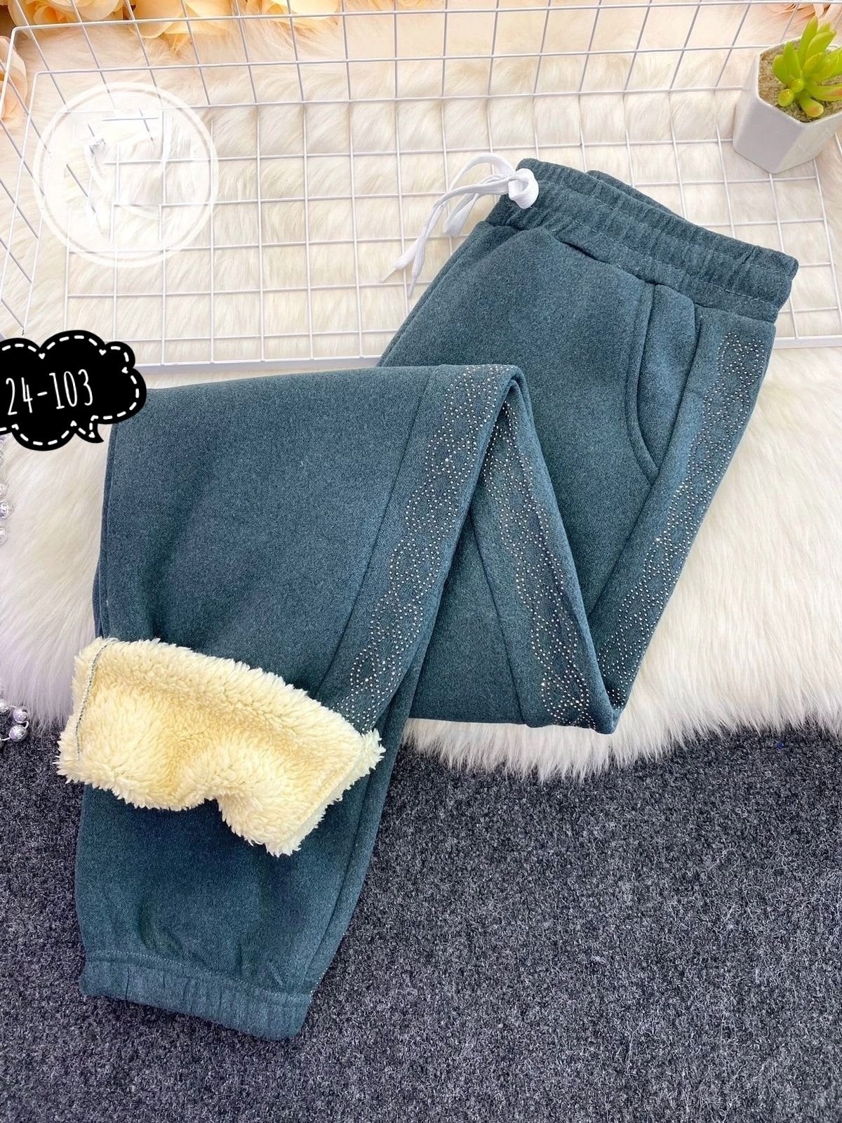 джинсы брюки,штаны теплые,cпортивные штаны теплые,женские штаны,брюки теплые