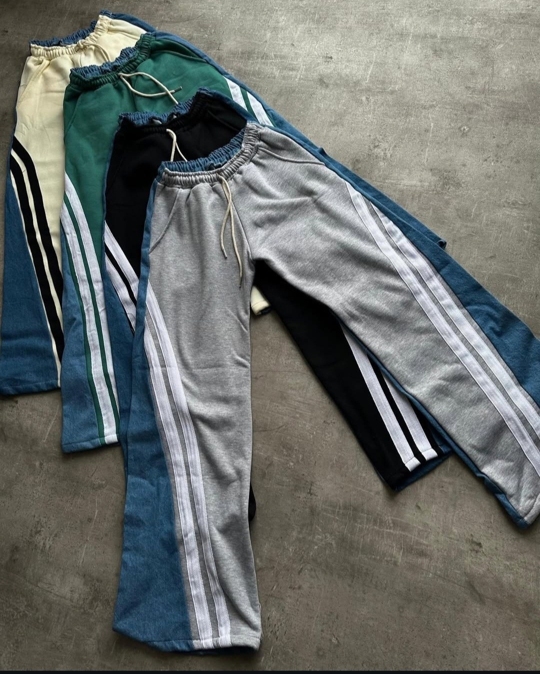 спортивные брюки,спортивный штаны,штаны модные,широкие брюки,штаны с полосками