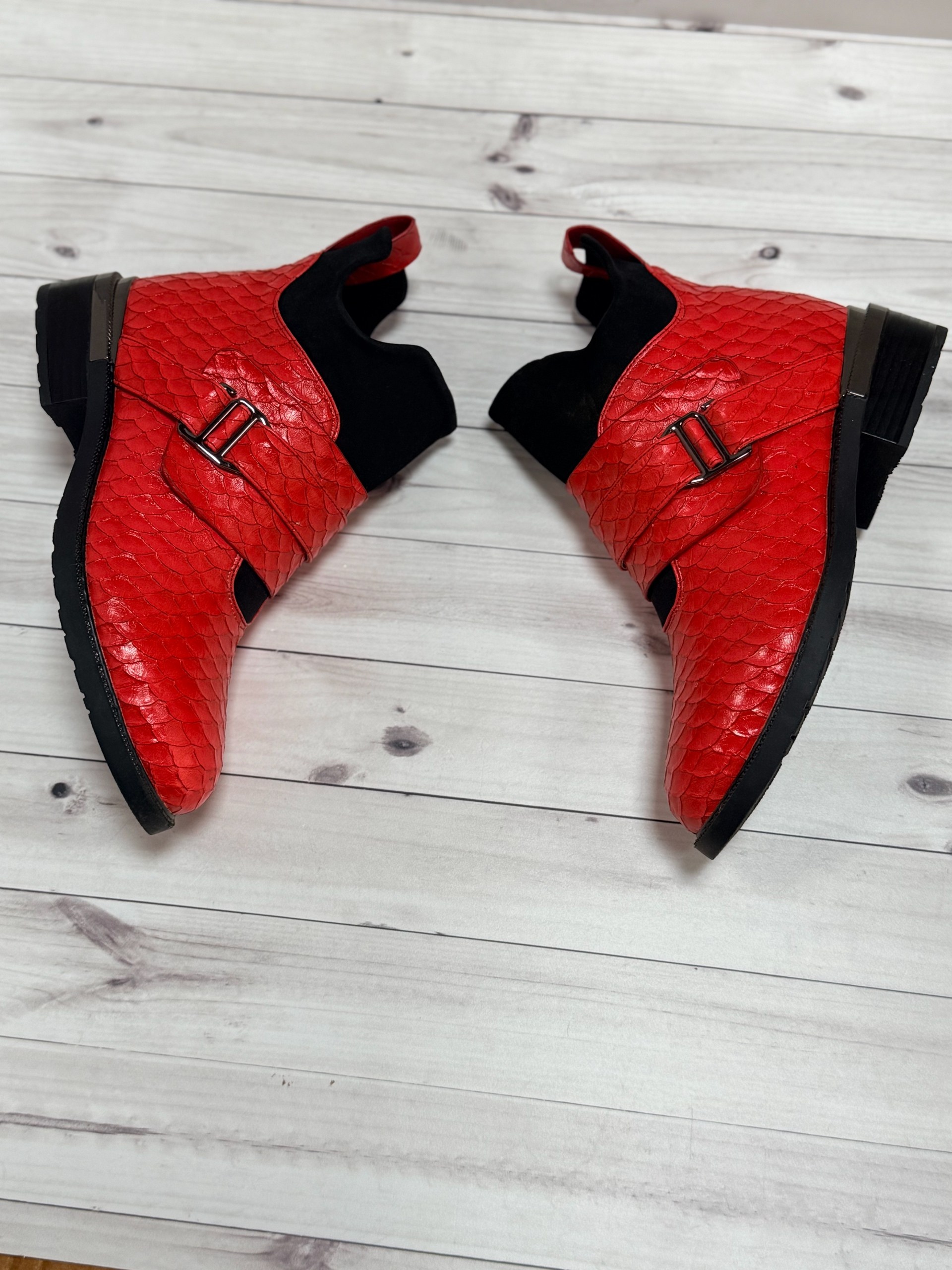 ,обуви,ботинки красные,ботинки женские,ботинки модные