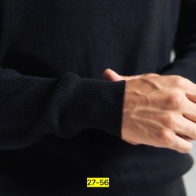 Свитер