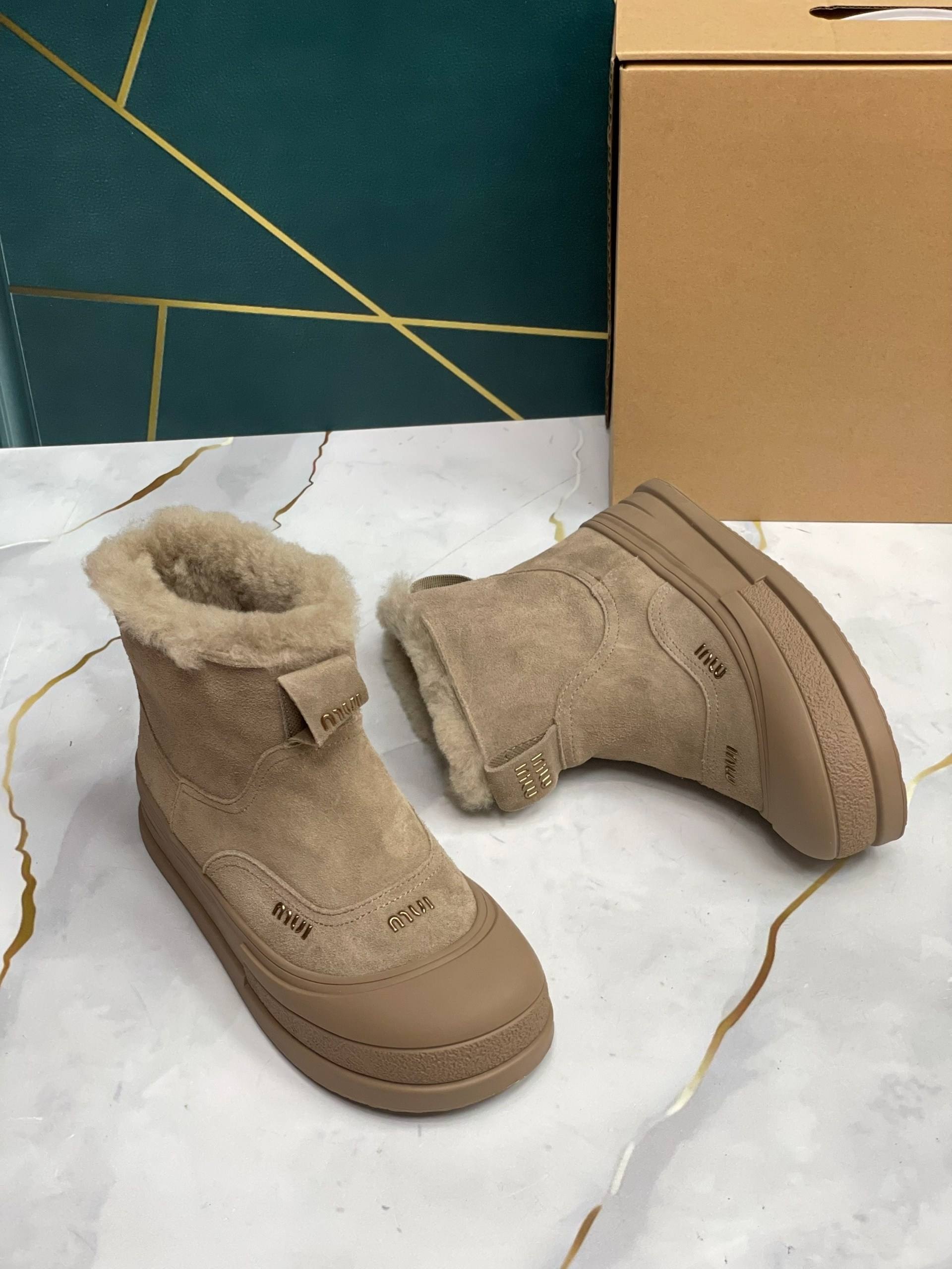 , зимняя,женская зимняя ,теплая ,зимние ботинки