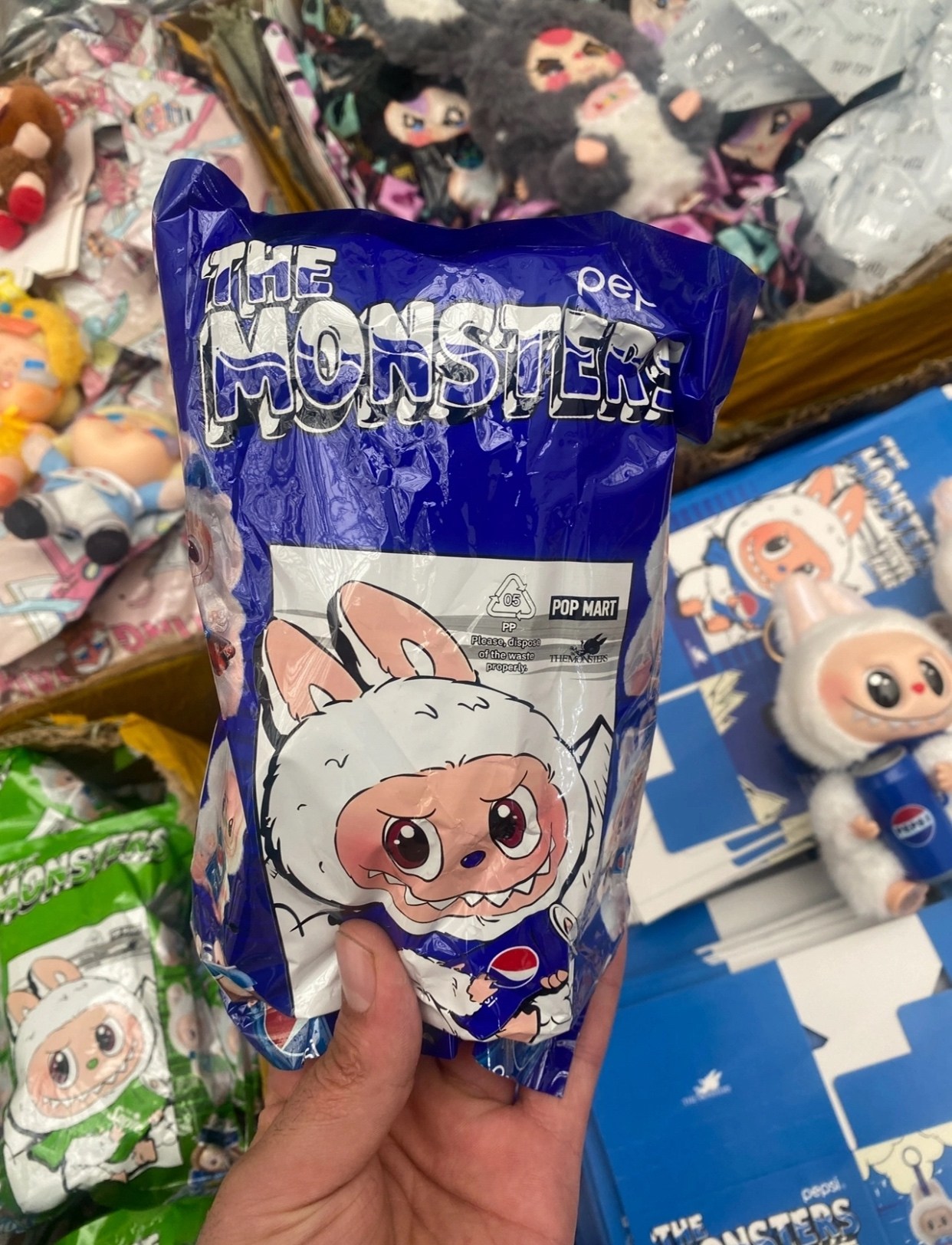 игрушка,мягкие игрушки лабубу,лабубу игрушка с кока колой,популярная игрушка,игрушек