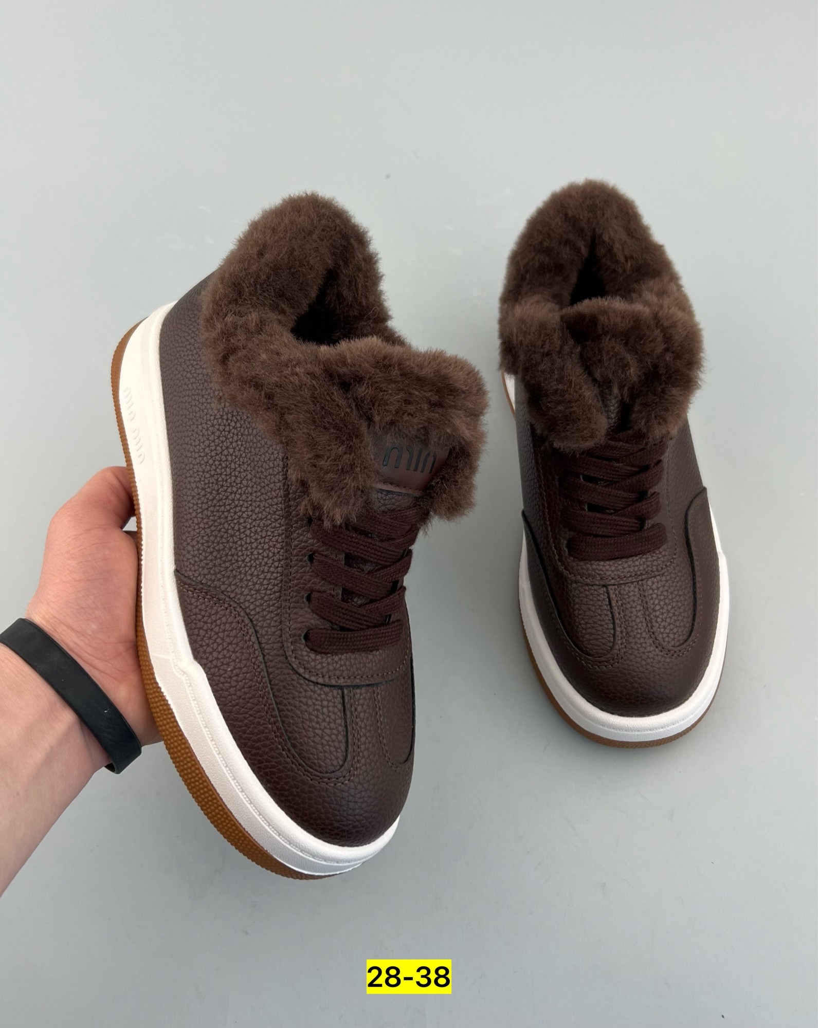 ,loro piana кроссовки,кеды loro piana,зимний кеды,кроссовки женскиe