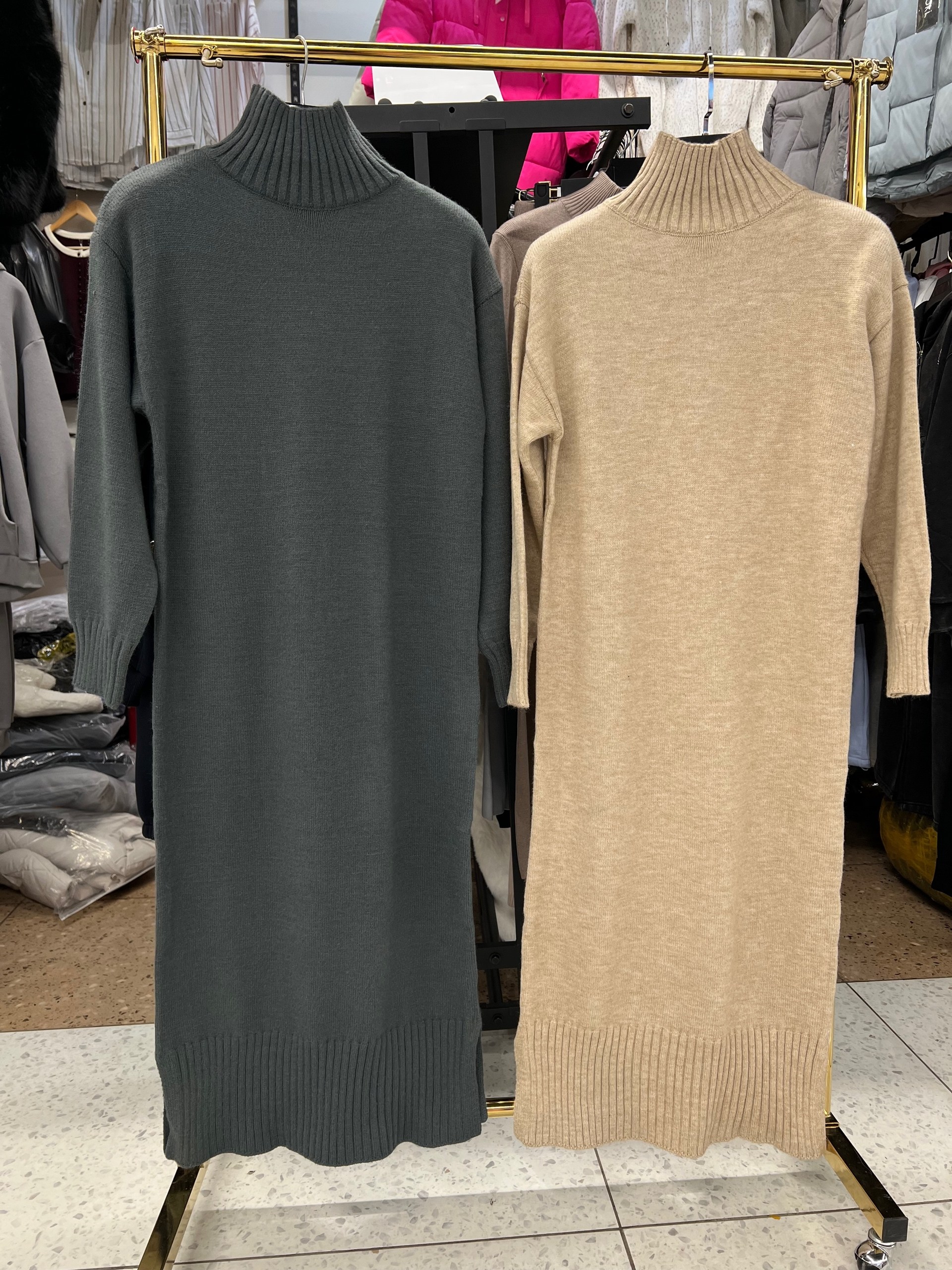 вязаное платье с высоким воротом,платье свитер,платье свитер трикотажное,кашемировое платье с длинными рукавами,вязаное платье свитер
